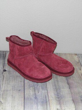 UGG Classic Mini Crystal Bow Bordeaux Boots Womens Size 8